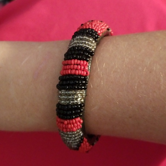 Fair Trade Bracelet from Uganda - Picture 2 of 2